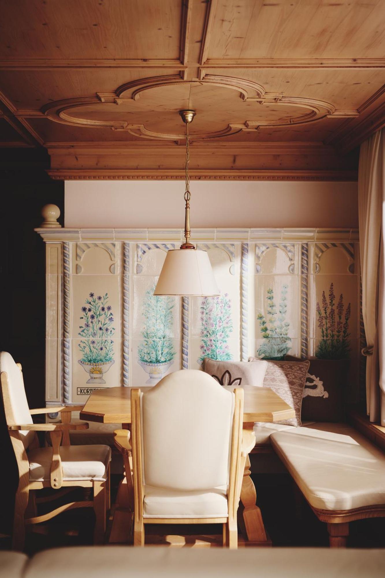 Burg Hotel Oberlech Kültér fotó