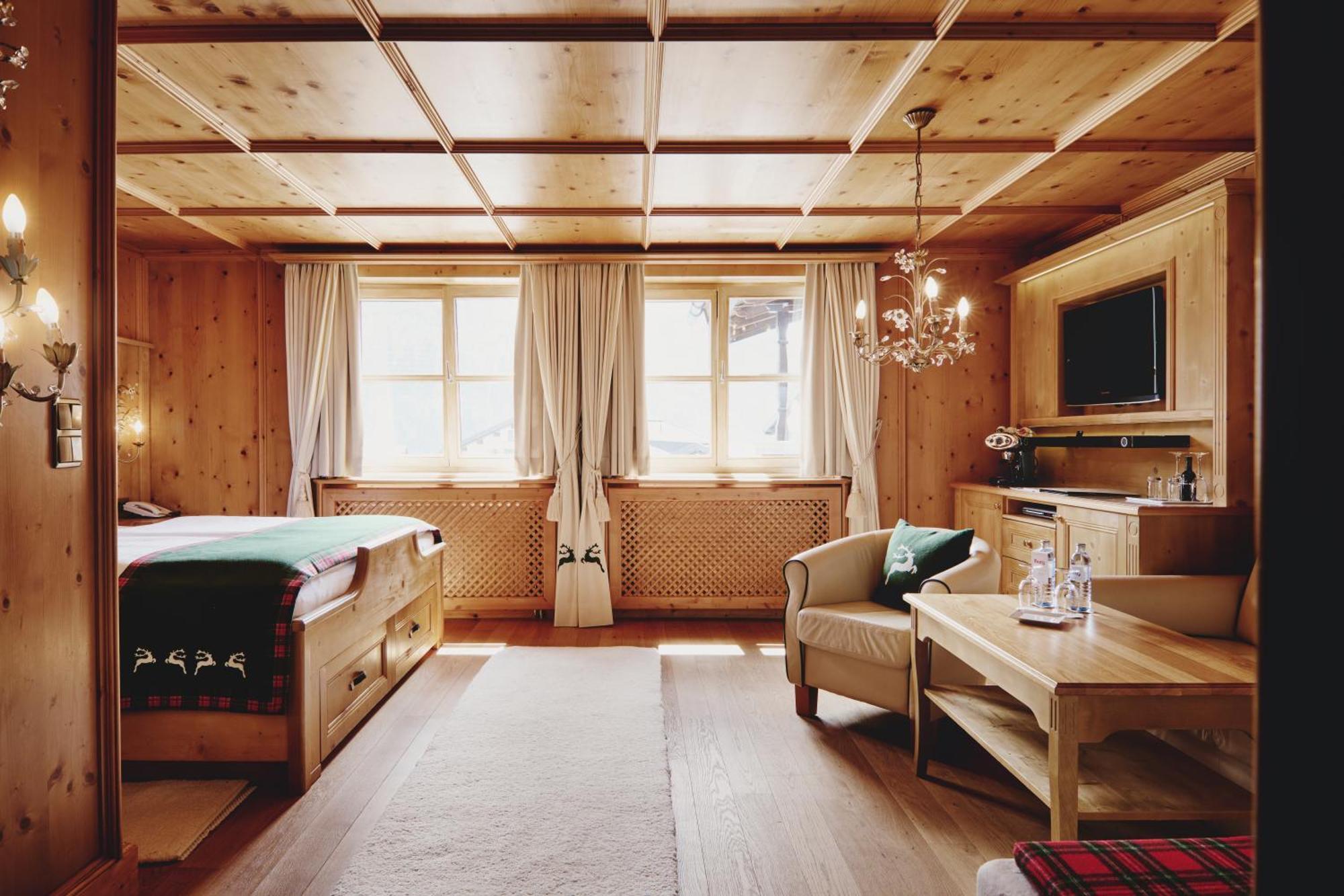 Burg Hotel Oberlech Kültér fotó