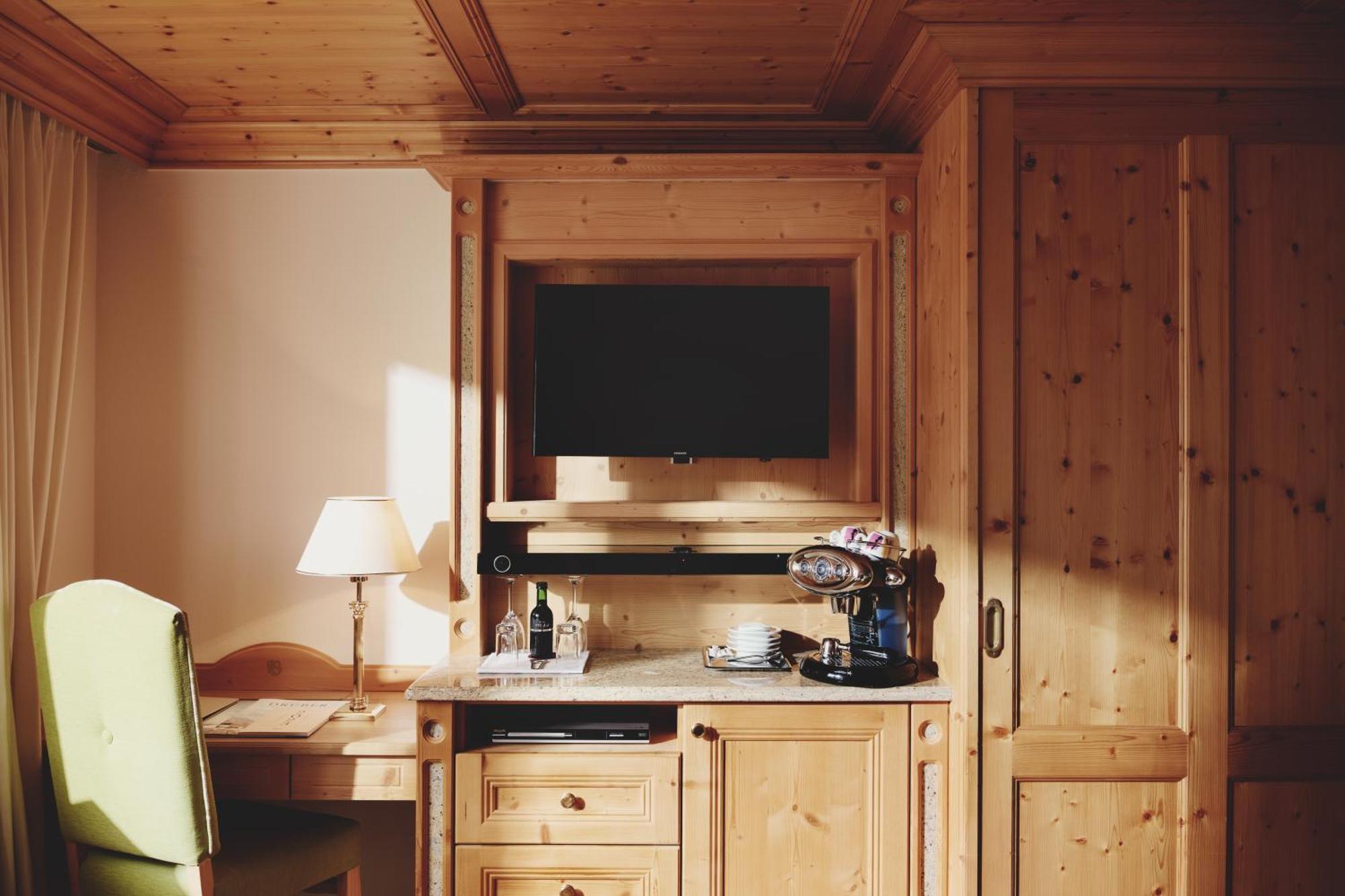 Burg Hotel Oberlech Kültér fotó
